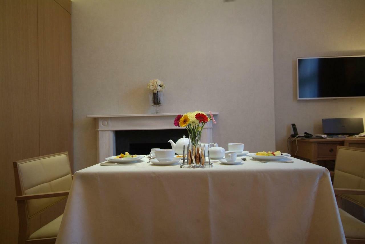 דירות לונדון Chelsea: Exceptional 1Br W/Views Of The River Thames & Battersea Park מראה חיצוני תמונה
